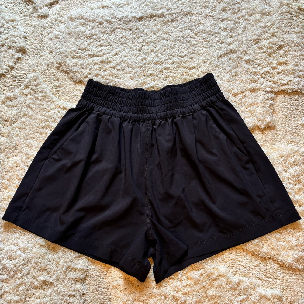 Vuori Villa shorts